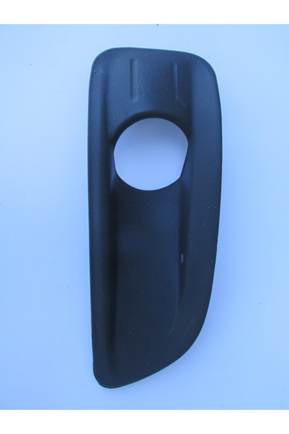 Citroen C4- 11/17; Sis Lamba Kapağı Sağ Sis Delikli 7453.65