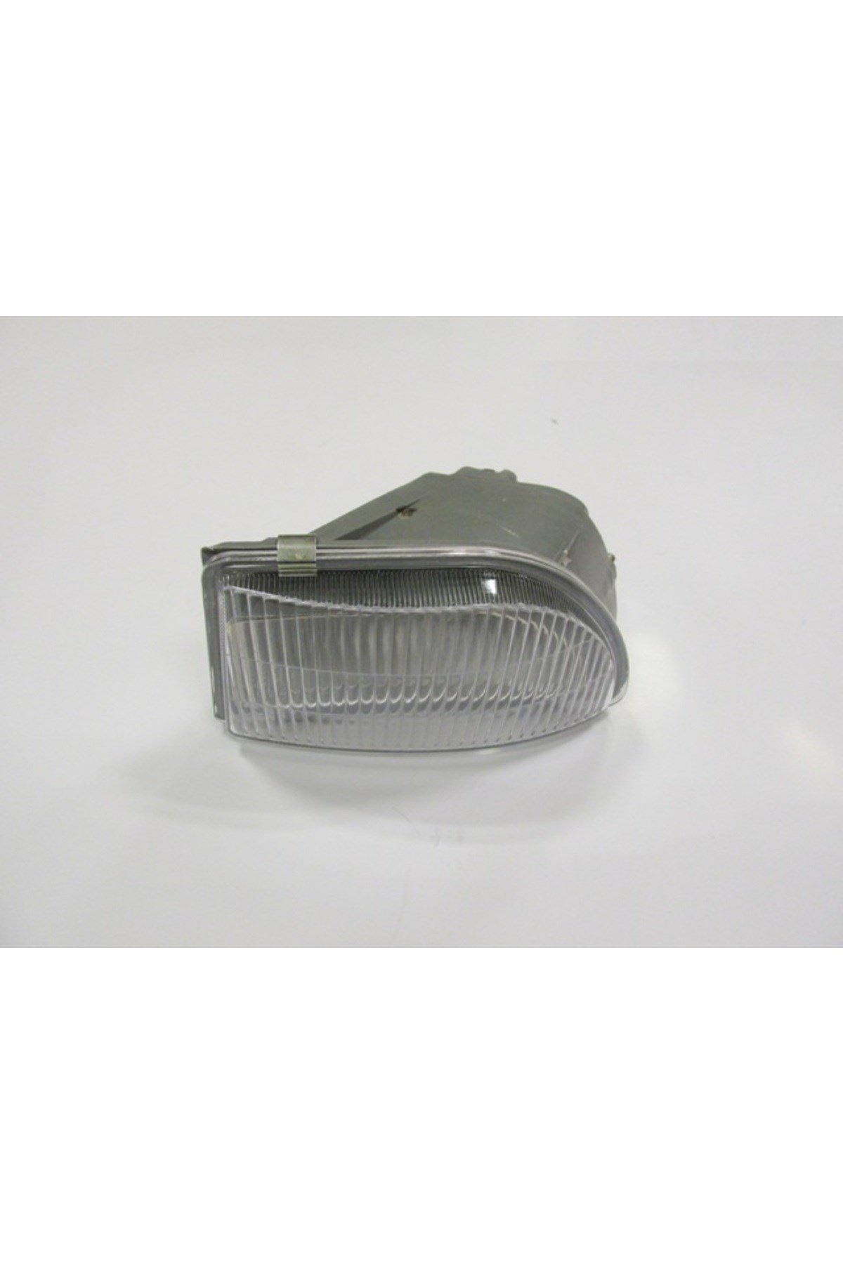 Daewoo Nubira 00/02 Sis Lambası Sol Oval (H3) (Famella)