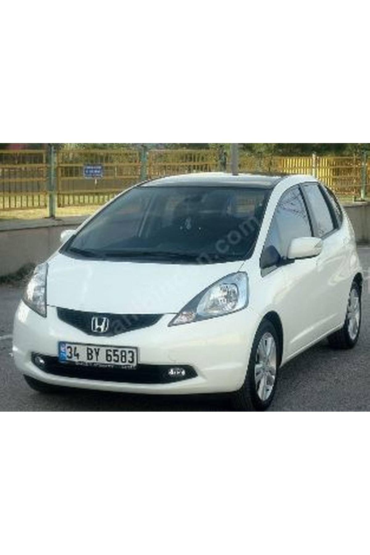 Honda Jazz- 09/11 Sis Lambası Sağ (sis Kapağı Ile Birlikte) (famella) 33901-tf0-j51