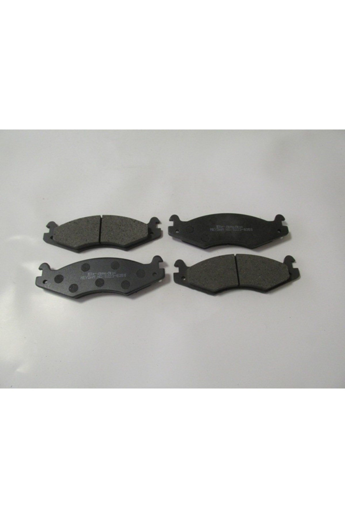 Jeep Wrangler- 87/89; Ön Fren Balatası (Disk)(176.8x56.3x15.5) (Bramax) 05745162C