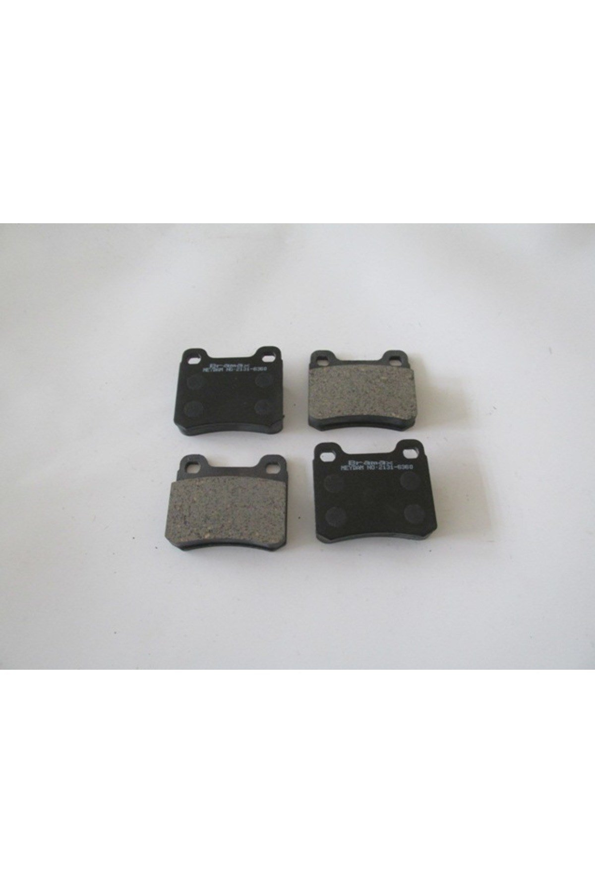 Mercedes 190- W201- 83/93; Arka Fren Balatası (Kablosuz)(Disk) (62x54,2x13,5)(Bramax) A001420012041