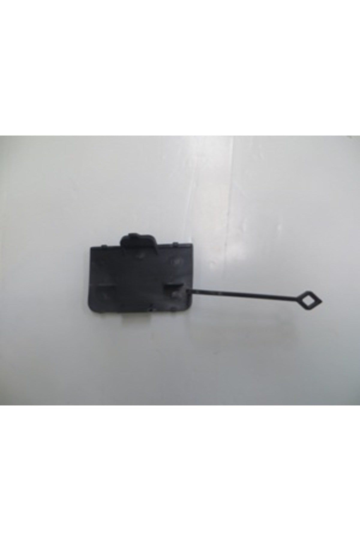 Mercedes C Class W204 Ön Tampon Çeki Demiri Kapağı Tw Serisi 07 11 2048850124