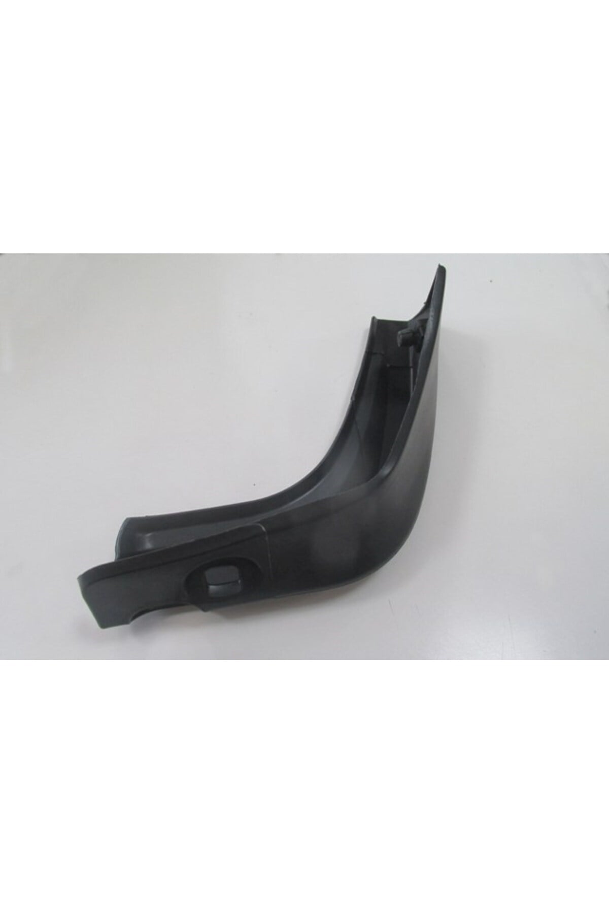 Mercedes E Class W124 85/93  (E200/e220/e230/e250/e300)arka Çamurluk Marşpiyeli Bandı Sol