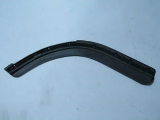 Mitsubishi Canter Fuso 06/12 Çamurluk Ağzı Plastiği Sağ (Fe711/839/859e/859g) (Bfn)