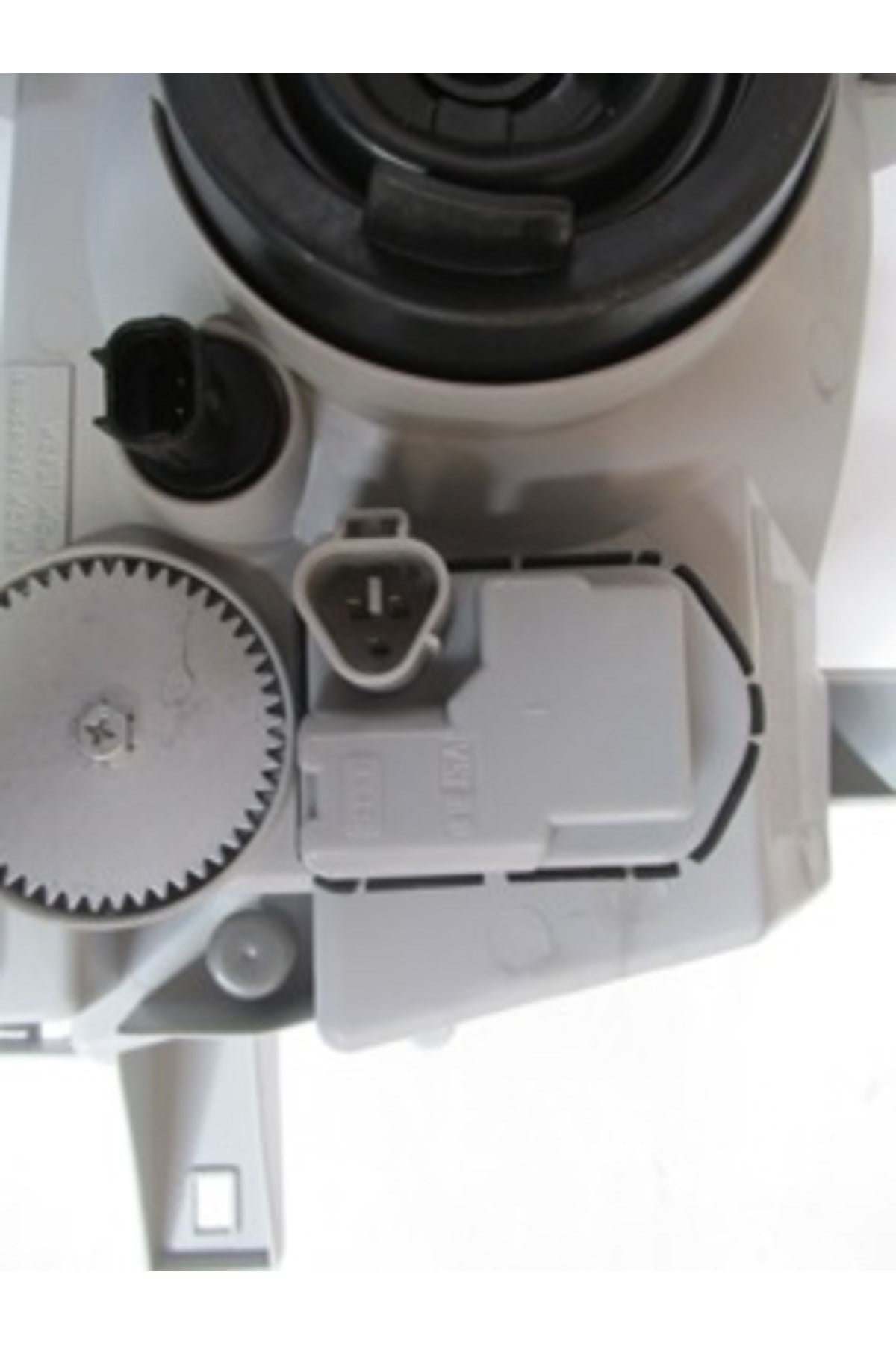 Mitsubishi Canter- Fuso- 13/23; Far Lambası Sol Elektrikli/Motorlu (A35/B35/B75/B85)(H4) MK581217
