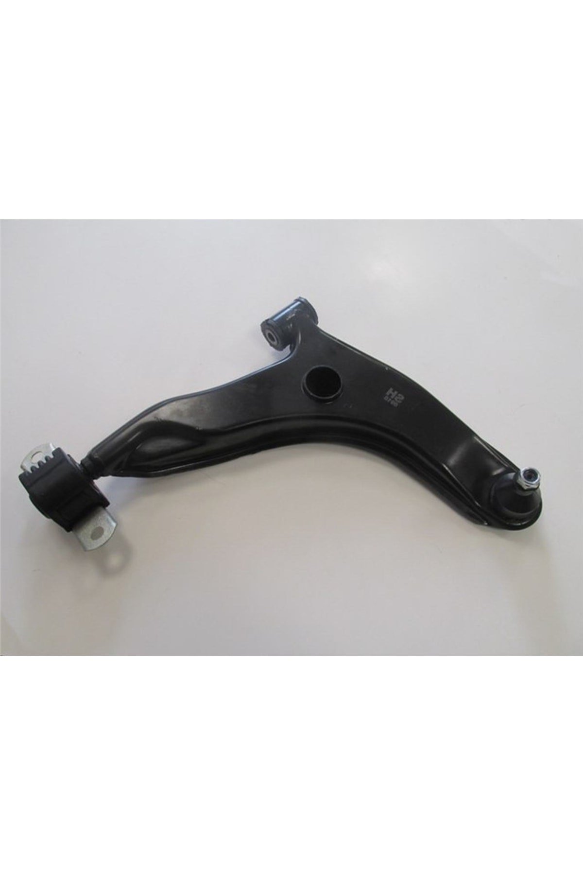 MITSUBISHI CARISMA- 97-00 ÖN ALT TABLA SAĞ  SALINCAK BURÇLU-ROTİLLİ OEM NO: 30821651 UYUMLU 121-610