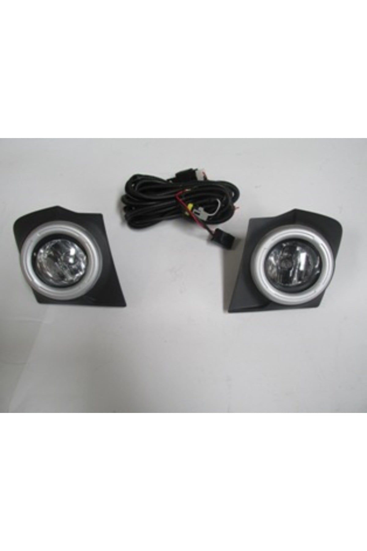 Mitsubishi L200- Pick Up- 15/18; Sis Lambası Sağ/Sol Set Sis Lamba Kapağı/Röle/Düğme Komple