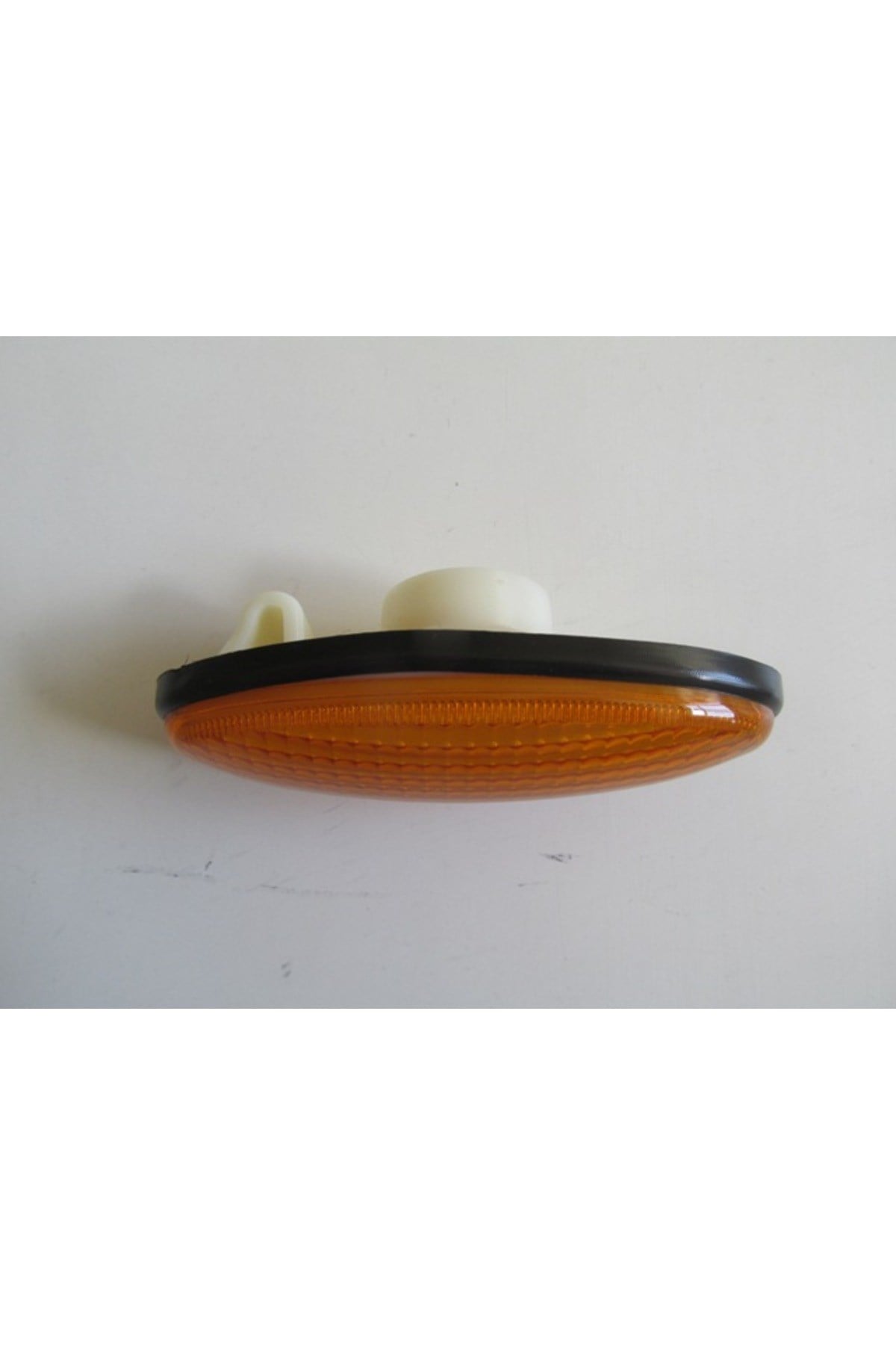 Nissan Almera N16 Sd/Hb Çamurluk Sinyali Sarı Sağ/Sol Aynı Adet Eurolamp Uyumlu 2000–2006
