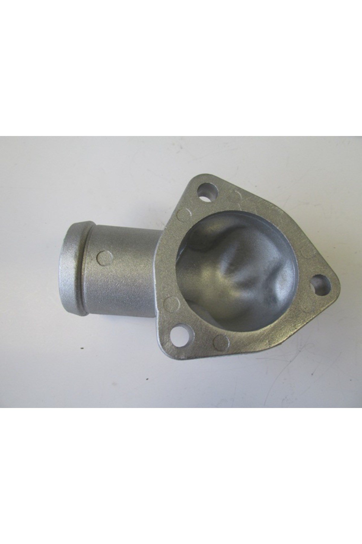 Nıssan Pıck Up- D21- 89/97 Uyumlu  Motor Su Giriş Borusu (alüminyum) 11060-2s000