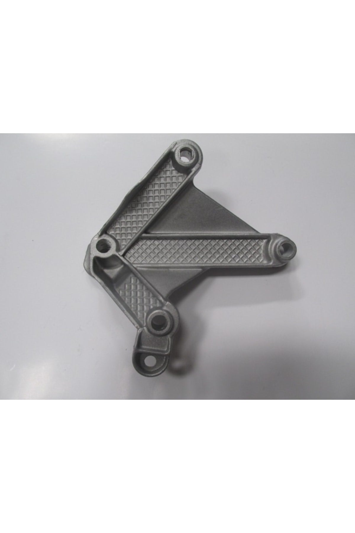 OEM NO 8200043084 UYUMLU RENAULT SCENIC 2 03/09 MOTOR TAKOZU BAĞLANTI KULAĞI 1.5DCI