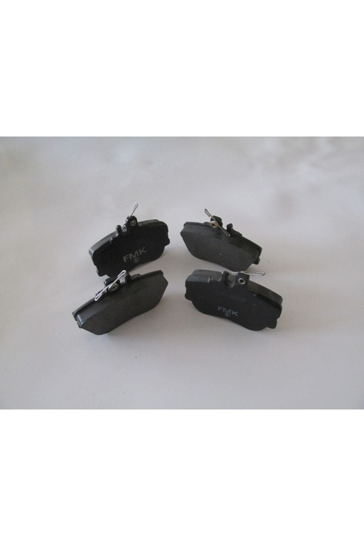 OEM NO A0054200320 UYUMLU MERCEDES C CLASS W202 93/99 ÖN FREN BALATASI (KABLOSUZ) (DİSK)(108X74,7X19