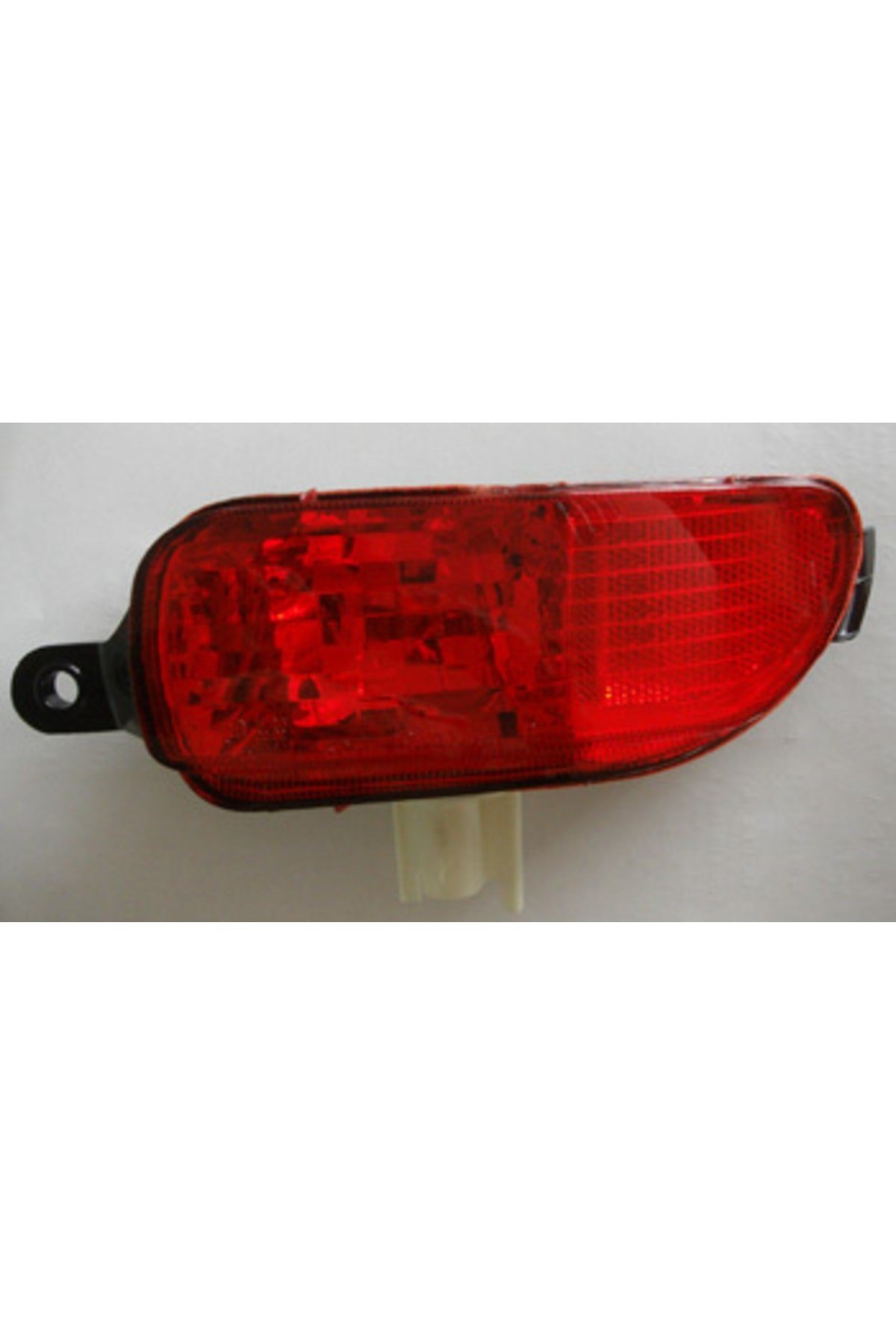 Opel Corsa- C- 00/03; Arka Sis Lambası Sol Kırmızı 3/5 Kapı