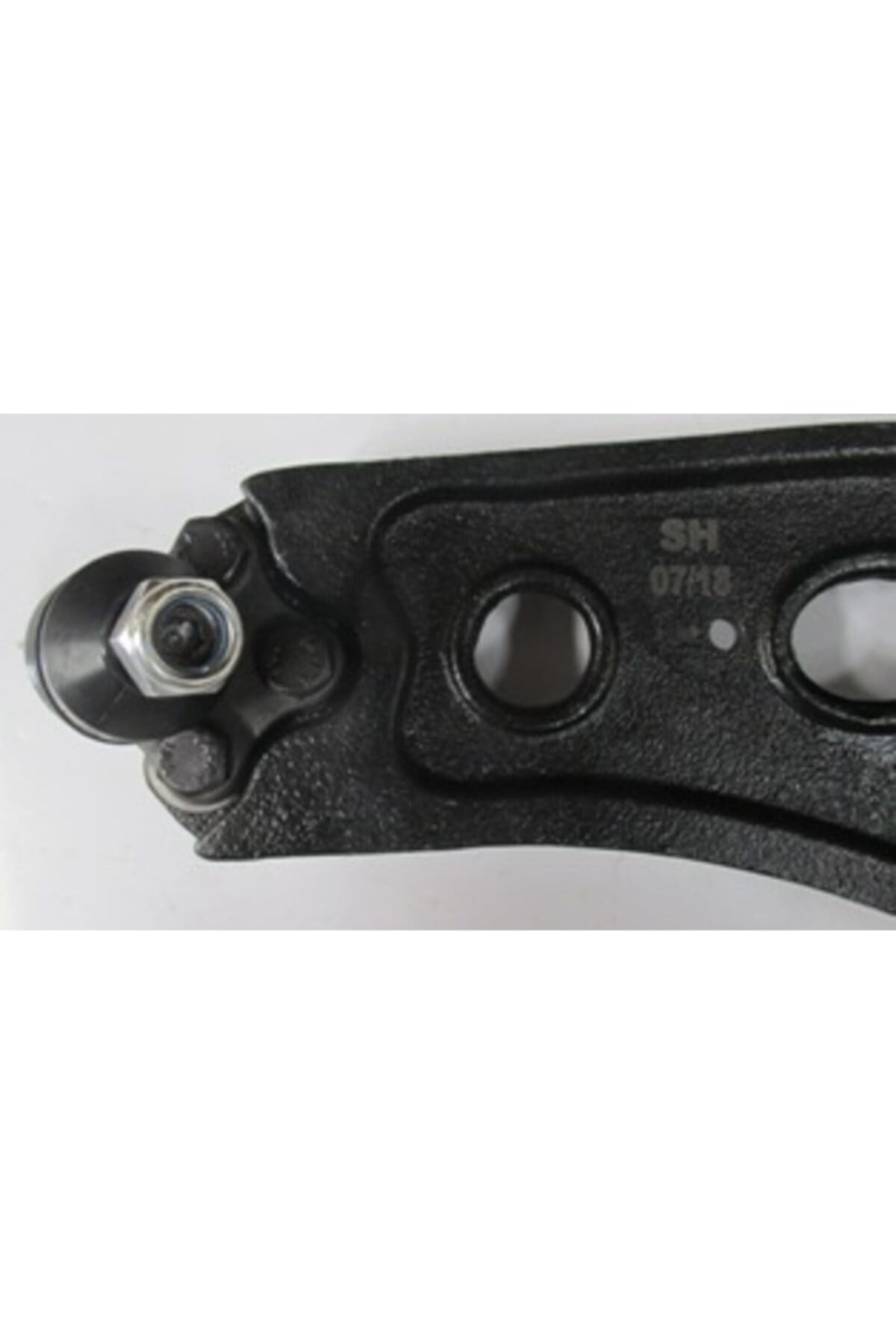 Opel Vıvaro- 07-08 Ön Alt Tabla Sol Rotilli-burçlu (SALINCAK) Oem No: 93853464 Uyumlu 775-6104