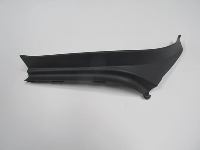 Peugeot 301 13/16 Stop Lambası Üst Plastiği Sağ