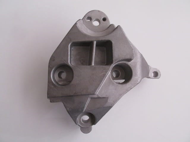 Renault Clio 2 Sd 98/01 Motor Üst Bağlantı Kulağı (Takoz) (Alüminyum)