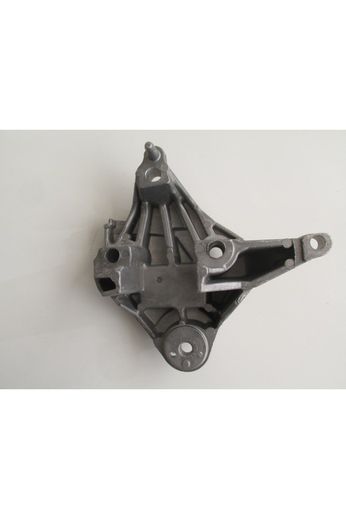 Renault Clio 2 Sd/hb 02/08 Motor Üst Bağlantı Kulağı (Takoz) (Alüminyum)
