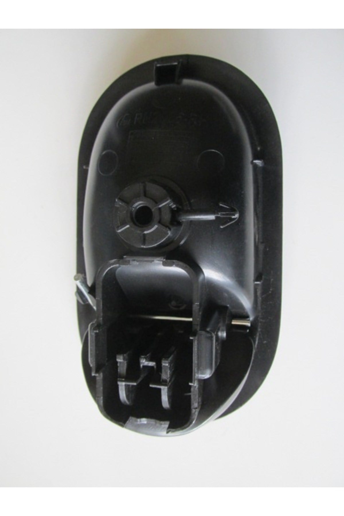 Renault Clio- 3- HB- 09/12; Ön Kapı İç Açma Kolu Sağ Siyah (Elceği Siyah) 8200491984