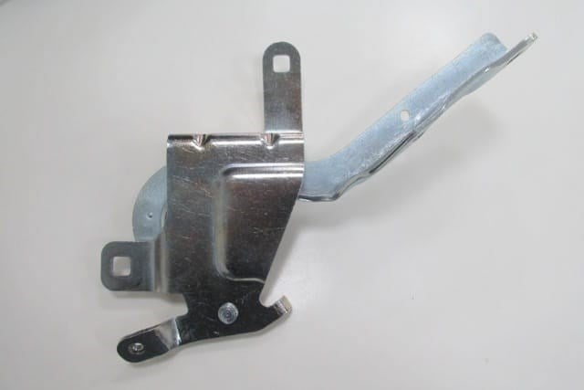 Renault Clio 4 Hb 13/16 Kaput Menteşesi Sağ (Eagle Body)