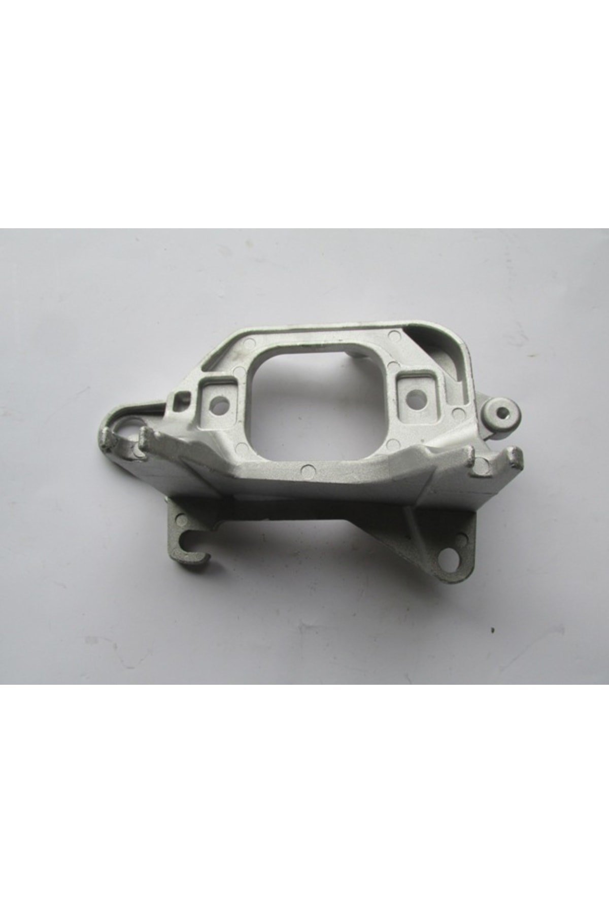 Renault Kadjar 15/22 Uyumlu Motor Takozu Bağlantı Braketi (Alüminyum)