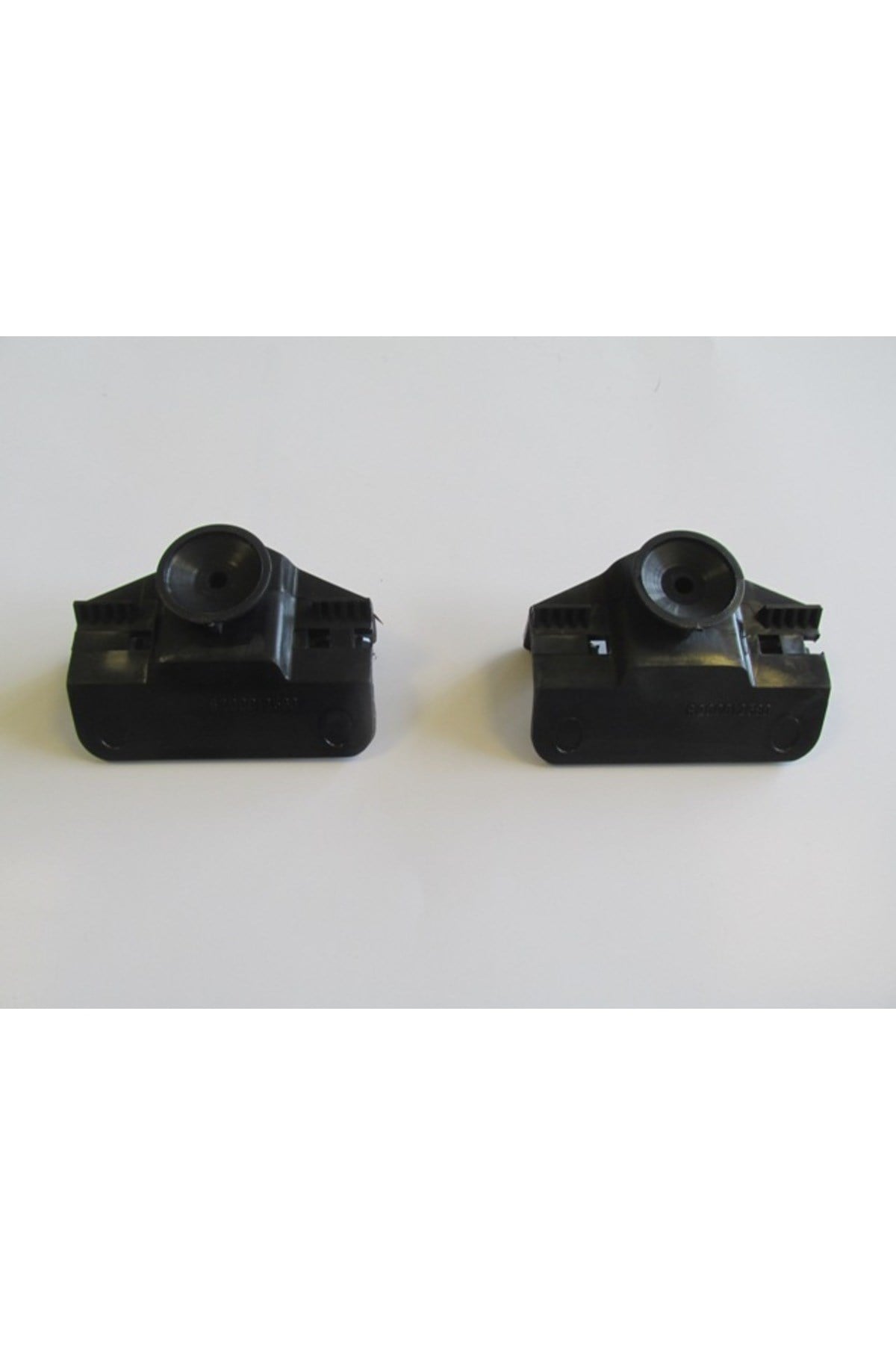 Renault Kangoo- 2- Classic- 03/07; Ön Tampon Bağlantı Braketi Sağ/Sol Set (2 Parça) 8200012580