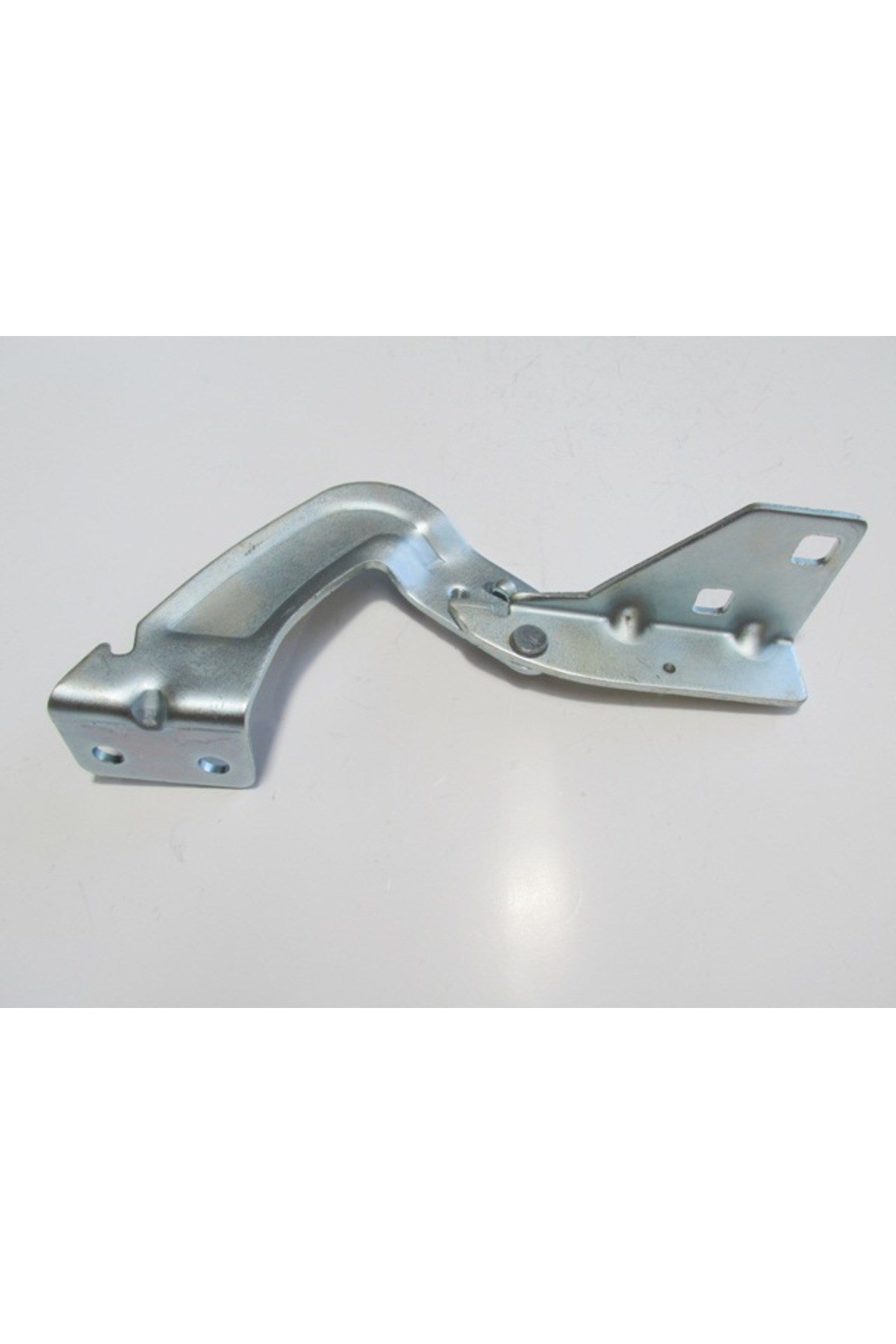 Renault Kangoo- 2- Classic- 03/12; Kaput Menteşesi Sağ (Eagle Body) 8200153071