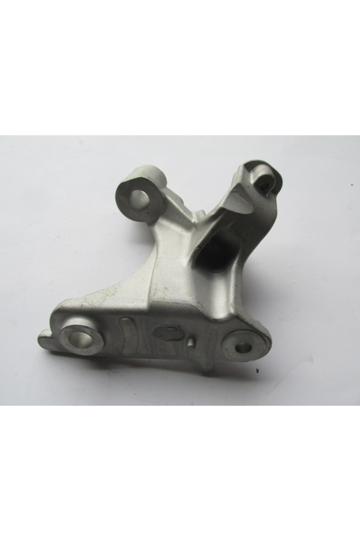 Renault Megane- 4- SD- 21/25; Motor Beşiği Bağlantı Ayağı Sol (Beşik Darbe Emici) 548512672R