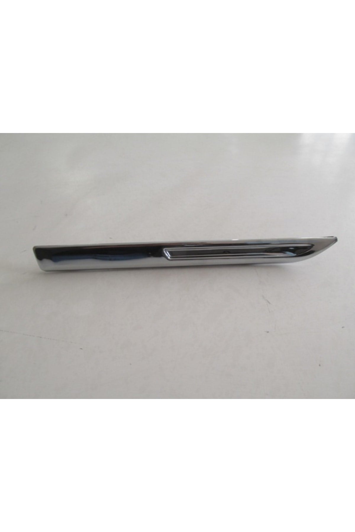 Renault Megane 4 Sd Hb Ön Çamurluk Çitasi Nikelajli Sağ Oem Serisi 16 20 Tst5409 990429948R