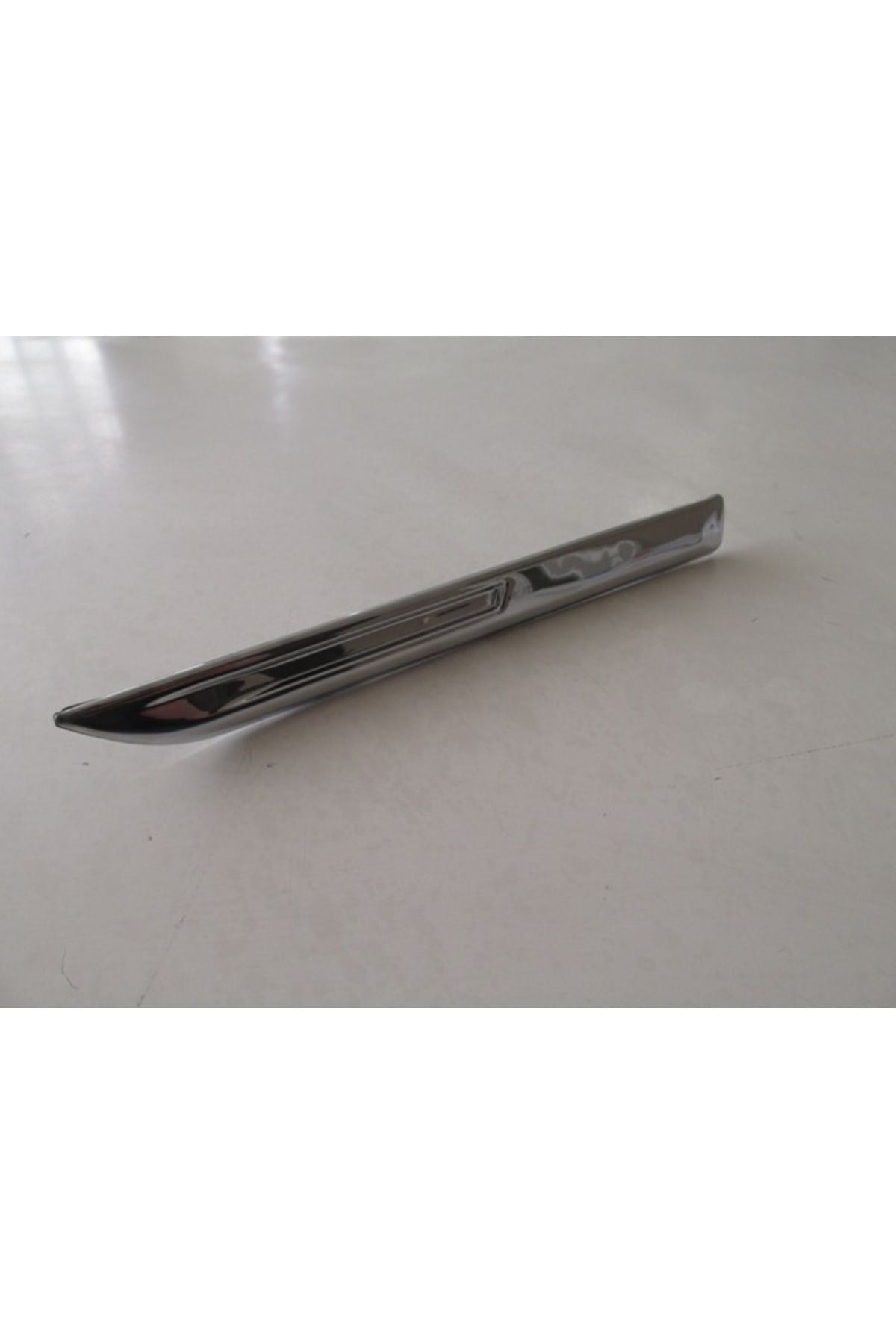 Renault Megane Iv Sd 21 Ön Çamurluk Çıtası Nikelajlı Sağ 990429948R 2141A 1453