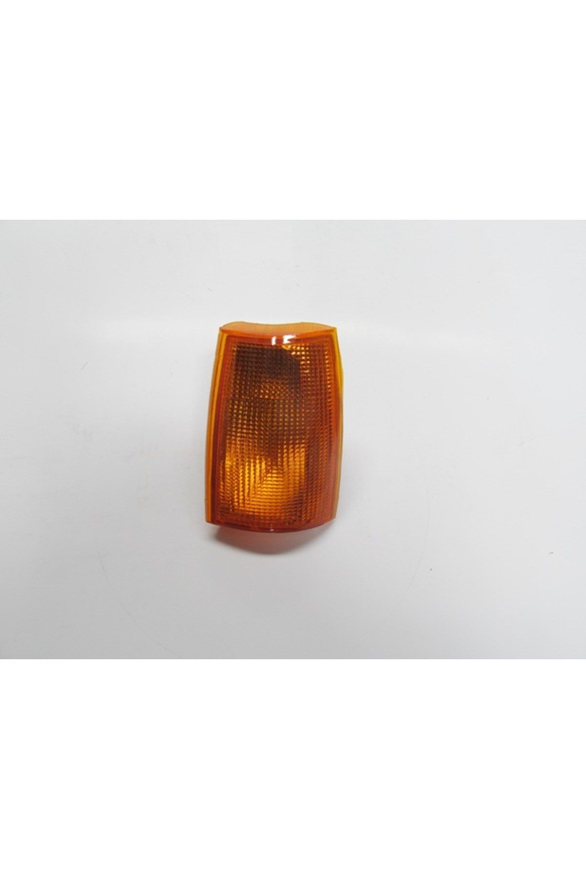 Renault R9- Broadway- 83-92 Ön Sinyal Sol Sarı Pleksan Oem No 7700682926 Uyumlu 1401-1104