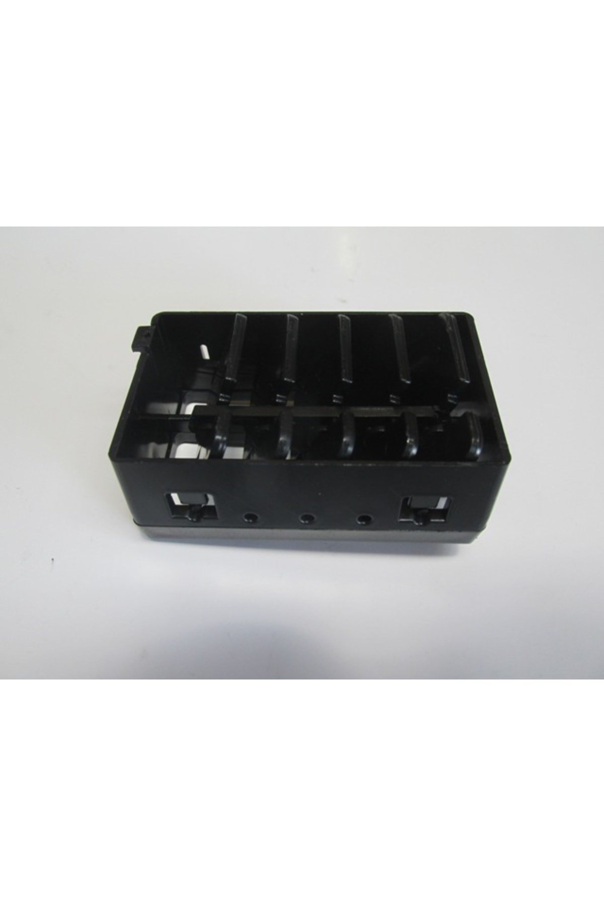 Renault R9- Faırway- Uyumlu  93/96; Ön Göğüs Orta Üfleme Peteği Sol (difizör)-7702257701