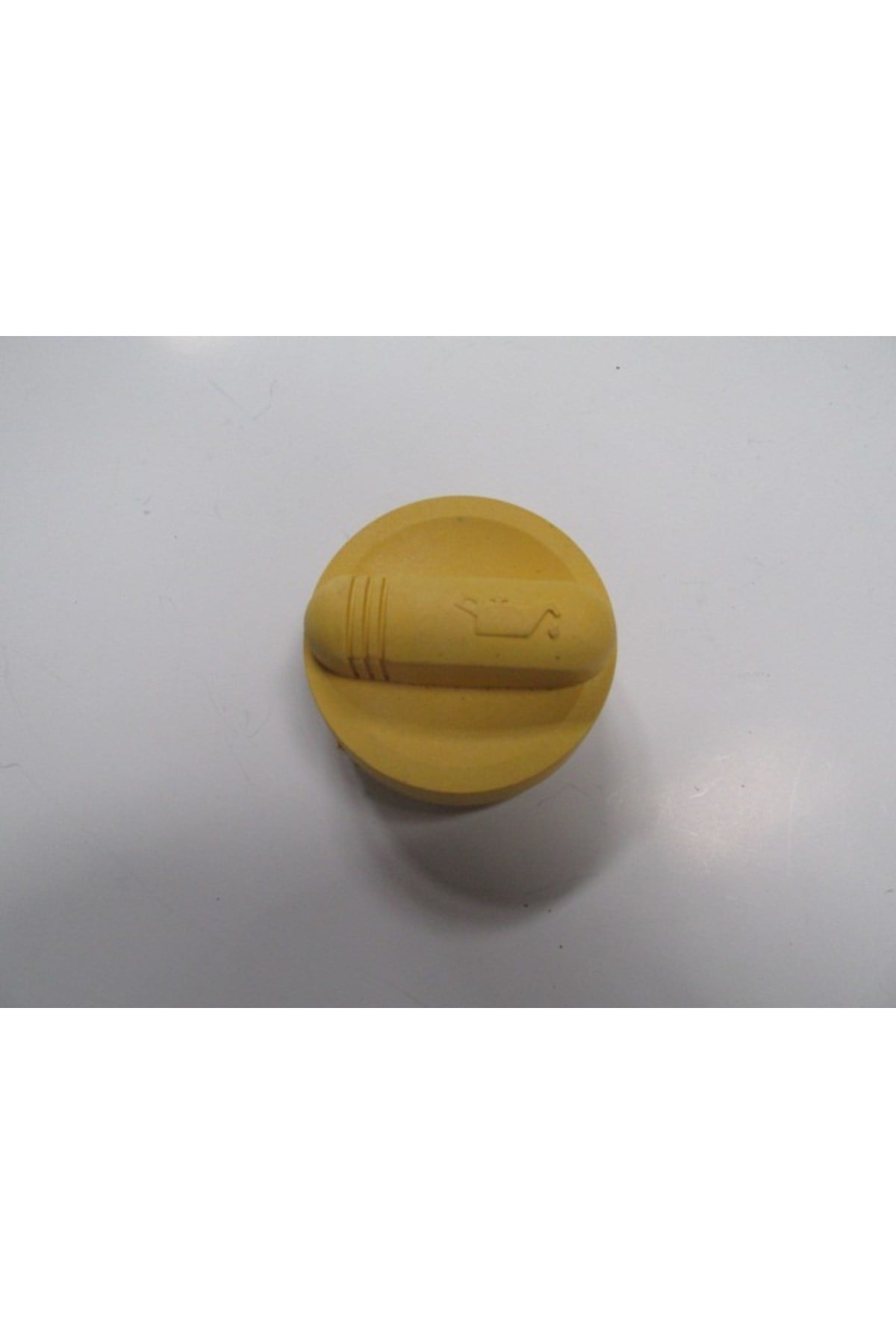 Renault Symbol- 13/21; Motor Yağ Kapağı Sarı (0.9 Benzinli) (Sarı) (Oem No: 8200800258) Tst5116