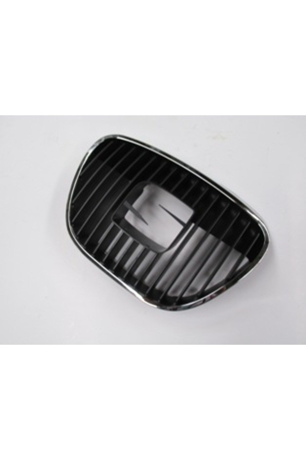 Seat Cordoba 02/09 Ön Panjur Orta (Nikelaj Çerçeveli) (Tüv) (Tyg)