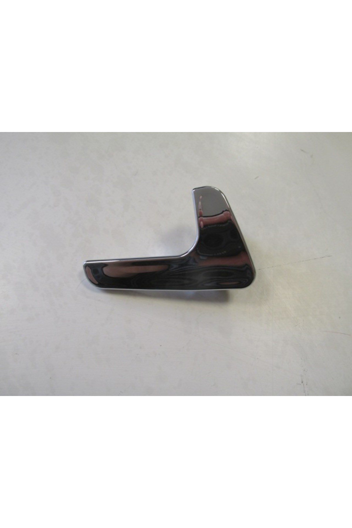 Seat Ibiza 00/01 Arka Kapı İç Açma Kolu Elceği (Kulbu) Sağ Nikelajlı