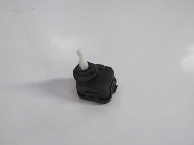 Seat Ibiza 02/09 Far Motoru (12v)(yan Soket Girişli) (Bfn)