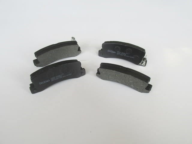 Toyota Avensis 98/00 Arka Fren Balatası 1,8/2,0 (Disk) (107,6x35x15) (Daıwa)