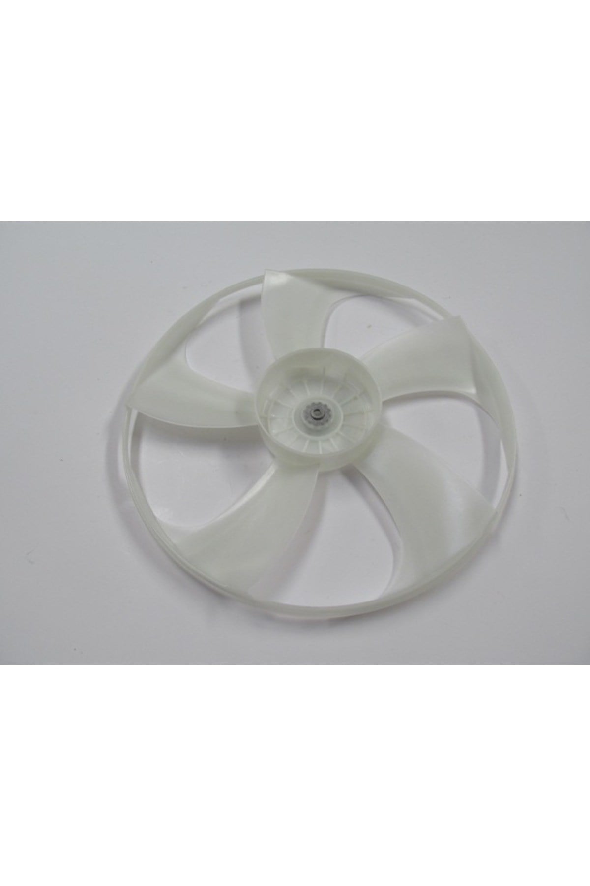 Toyota Corolla E150 07/10 Radyatör Fan Kanadı Benzinli Tip (5 Kanat) (Tw)