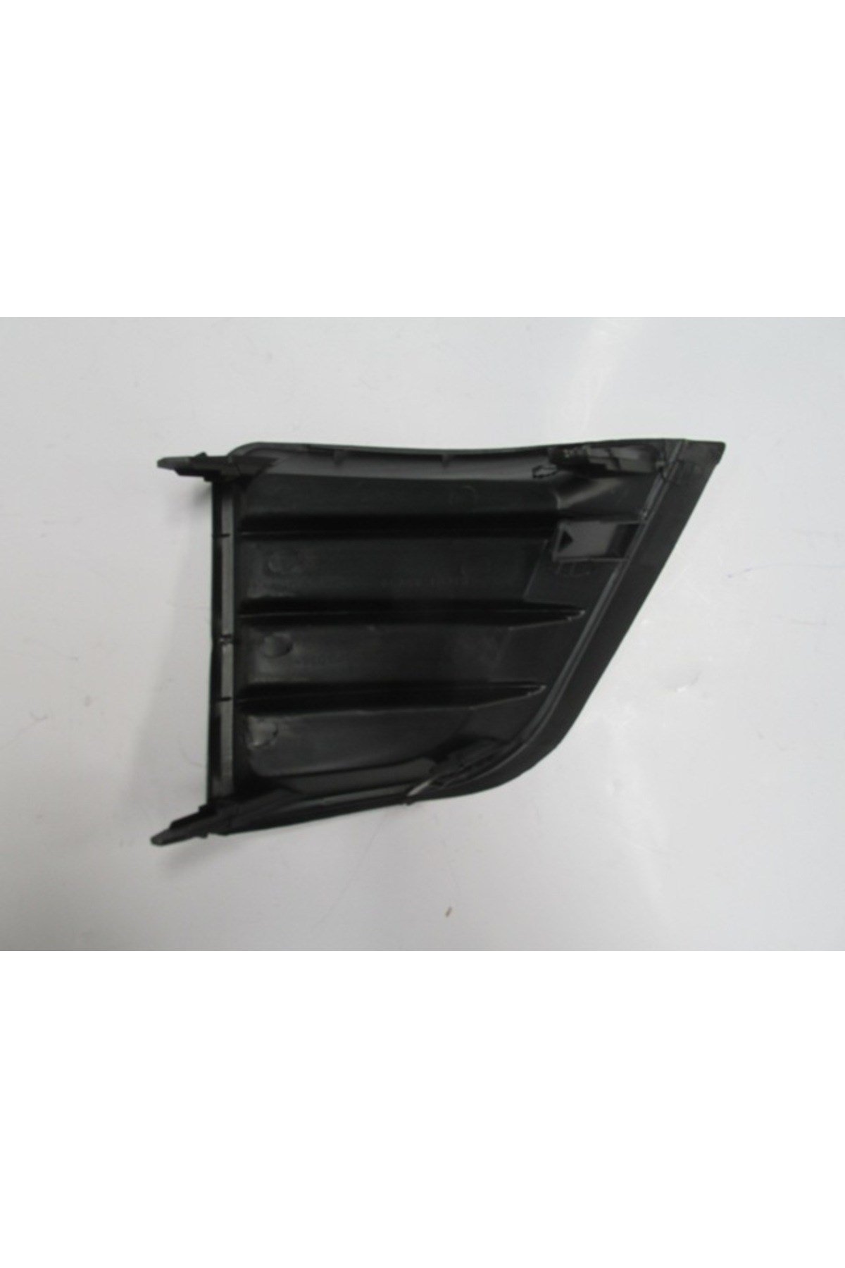 Toyota Corolla Nde180 13/16 Sis Lamba Kapağı Sol Siyah (Sis Deliksiz) (Tw)