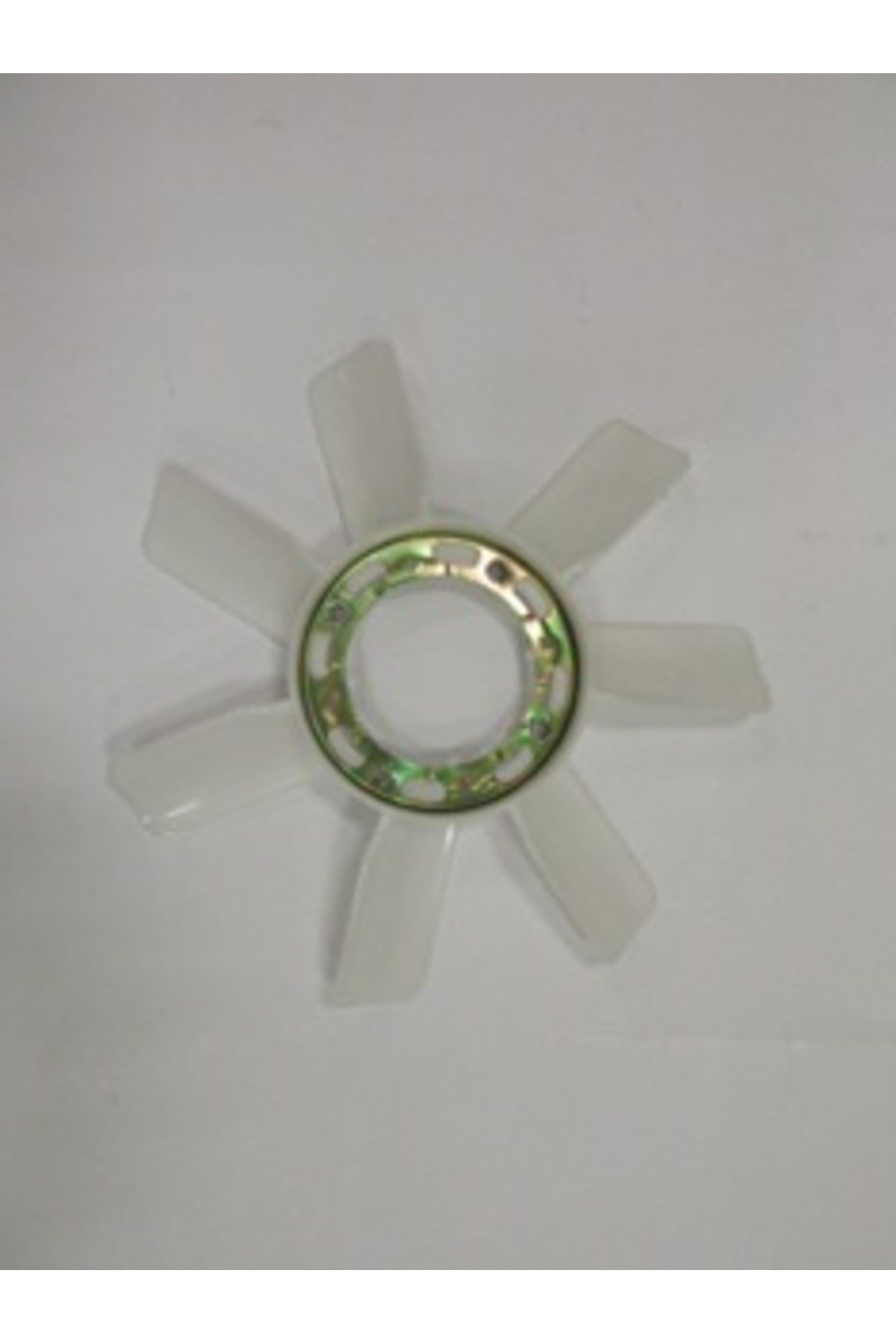 Toyota Hiace- Minibüs- 89/97; Fan Kanadi (2l) 2.4cc 7KANAT (BFN)