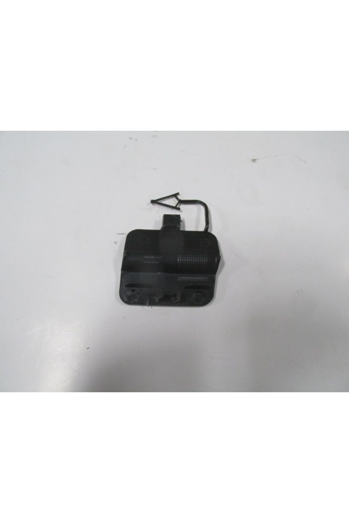 Volkswagen Cc- 13/17; Arka Tampon Çeki Demiri Kapağı (TW) 3c8807441a
