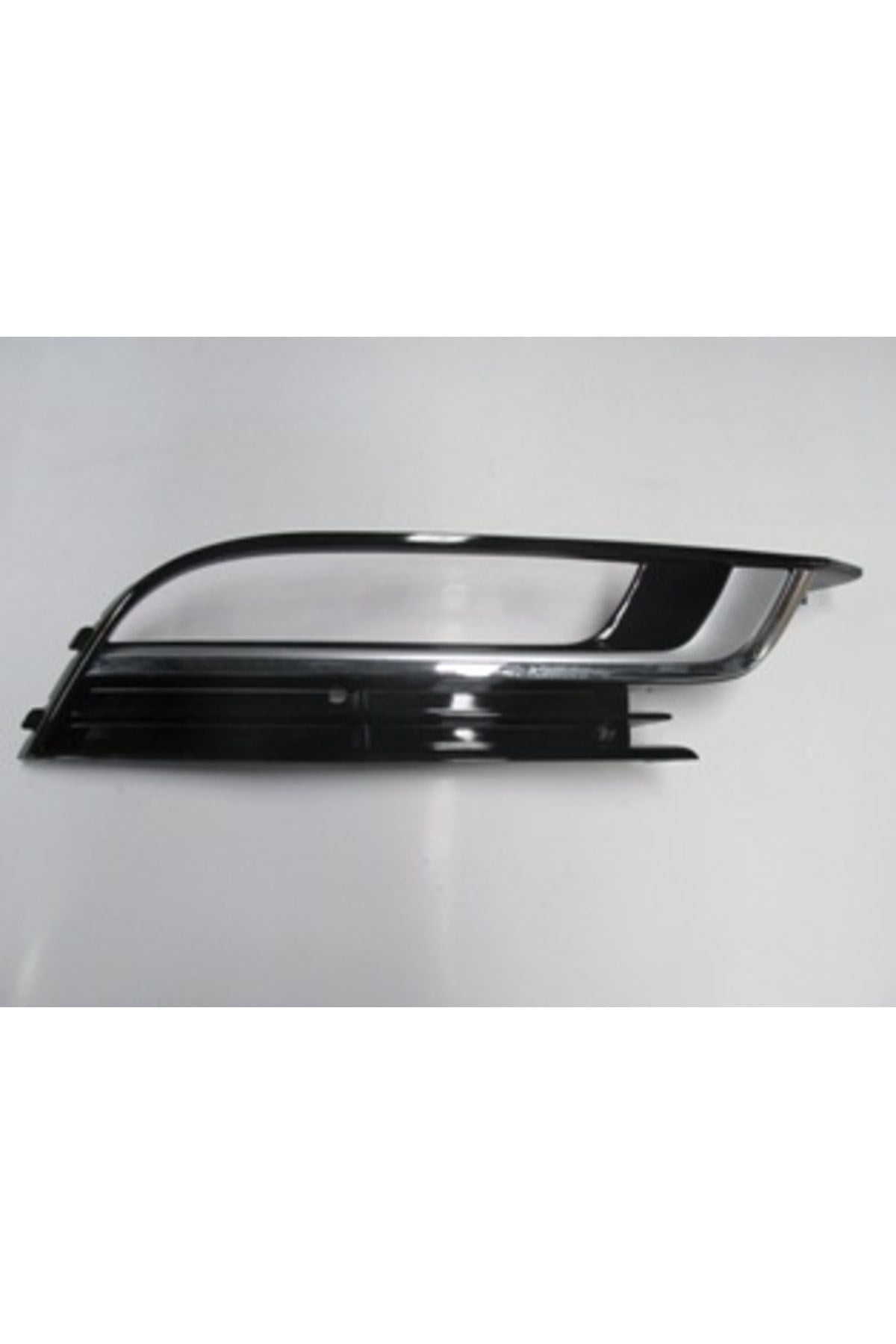 Volkswagen Cc- 13/17; Sis Lamba Kapağı Sağ Sis Delikli (NİKELEAJ ÇITALI) (TW) 3c8854662041