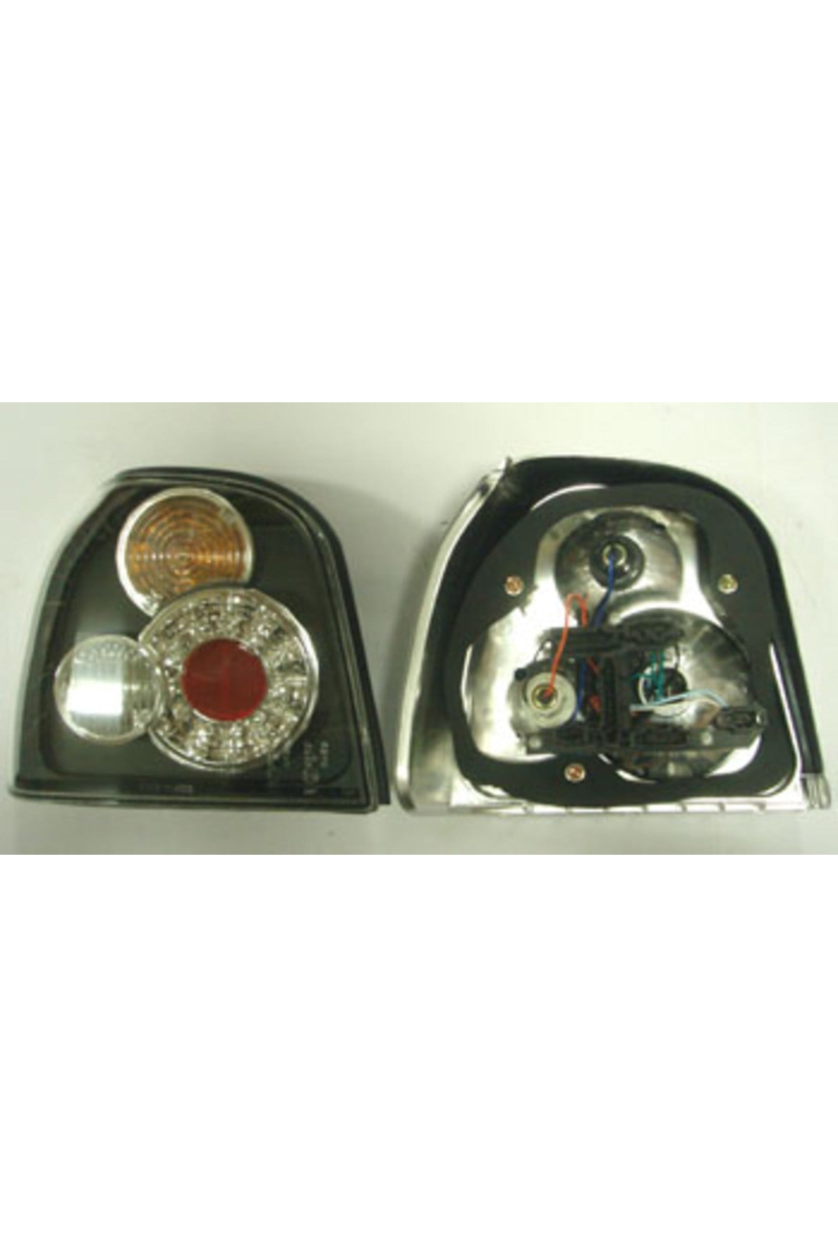 Volkswagen Golf- 3- 92/98; Modifiye Stop Lambası Sağ/Sol Set 2 Parça Ledli Siyah (Tyc)