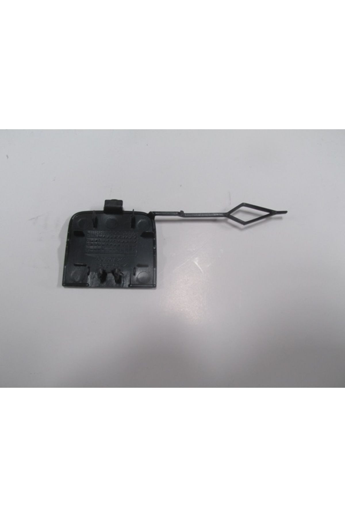 Volkswagen Jetta 6 Ön Tampon Çeki Demiri Kapağı Tw 14 18