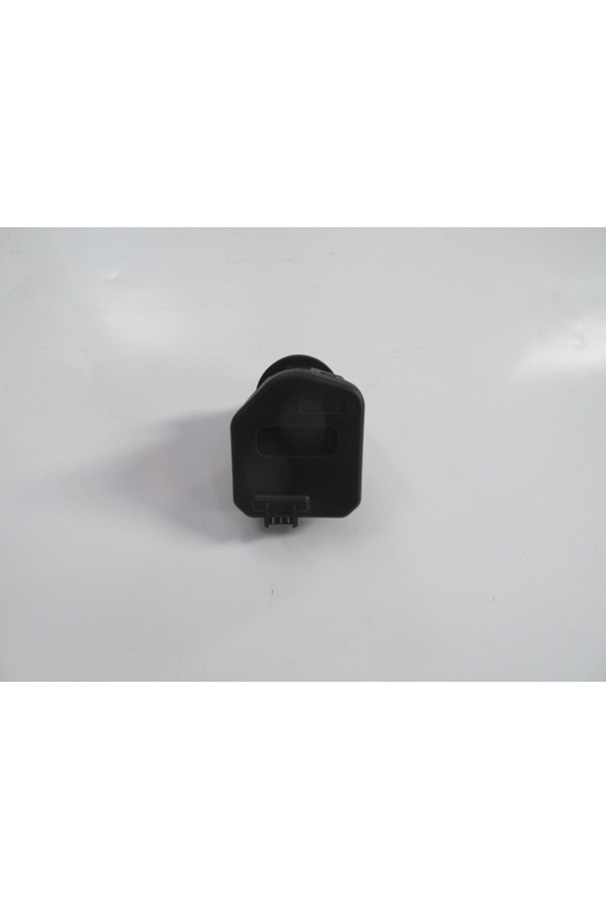 Volkswagen Passat B5 Far Motoru 12V Yan Soket Girişli Bfn Uyumlu 2001–2005