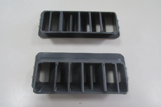 Volkswagen Transporter T4 02/03 Ön Göğüs Cam Havalandırma Izgarası Sağ/sol Set (2 Parça)