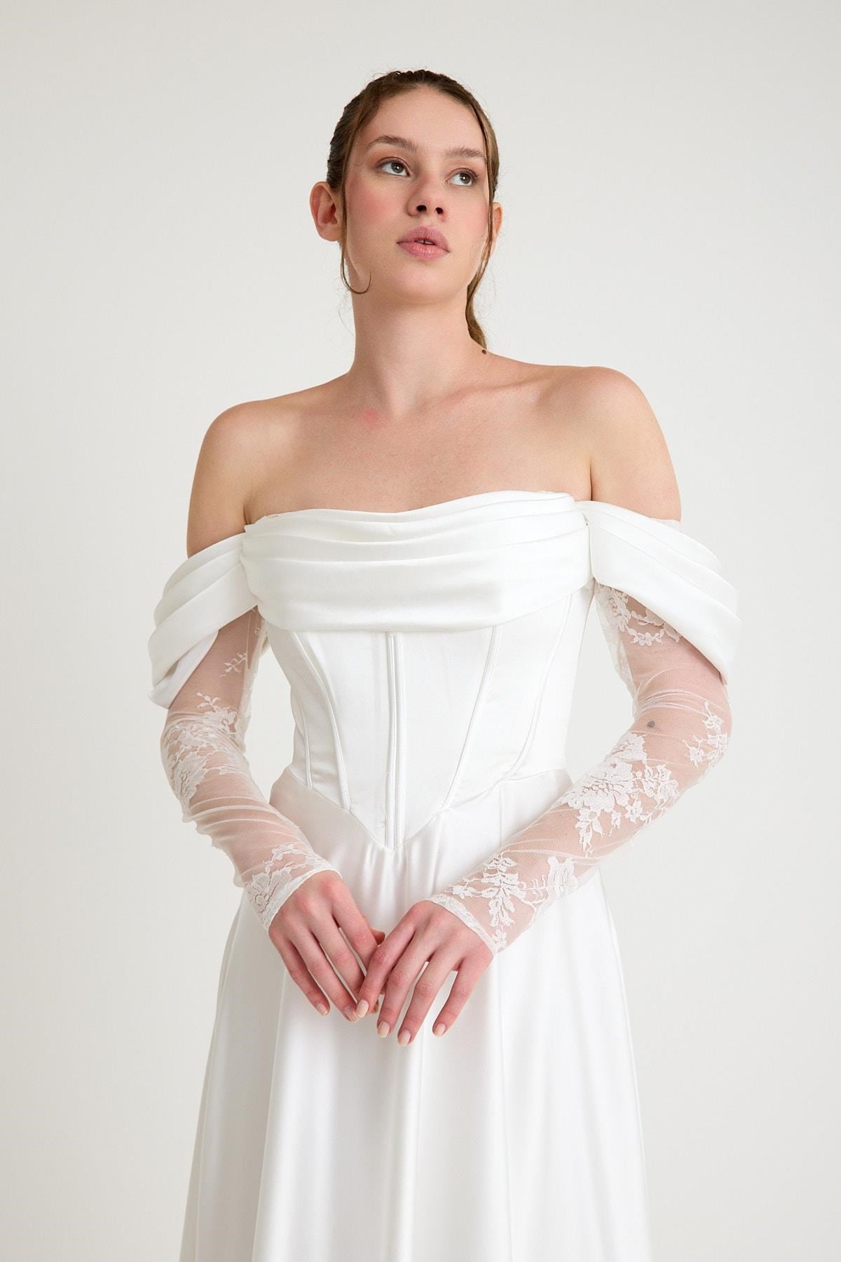 Beyaz Kolu Dantelli Saten Abiye Elbise Abiye P-0000016302-BEYAZBYZ40