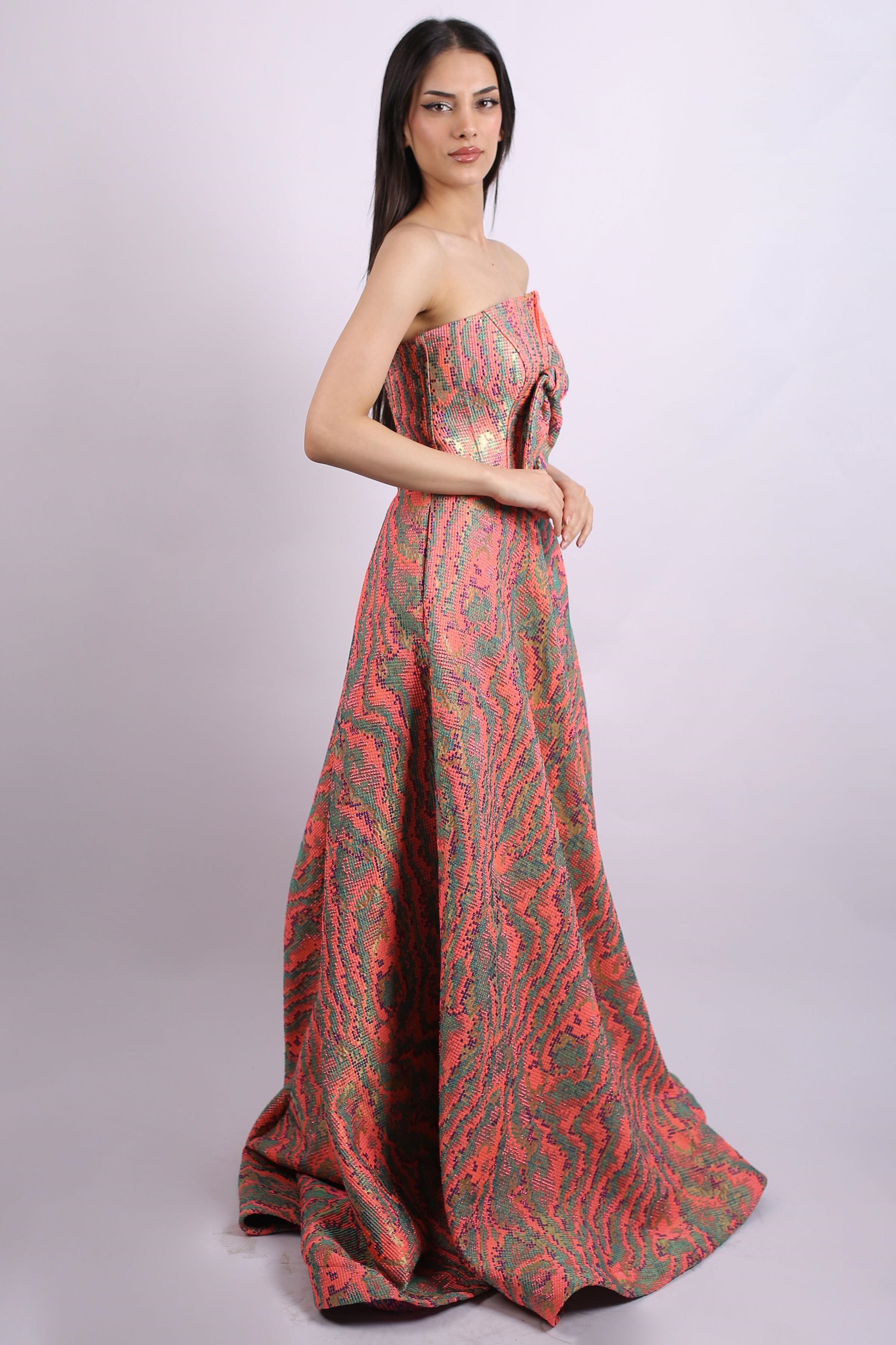 Fujya Straplez Fiyonk Detaylı Abiye Elbise Abiye P-0000015172-FUJYAFJY40