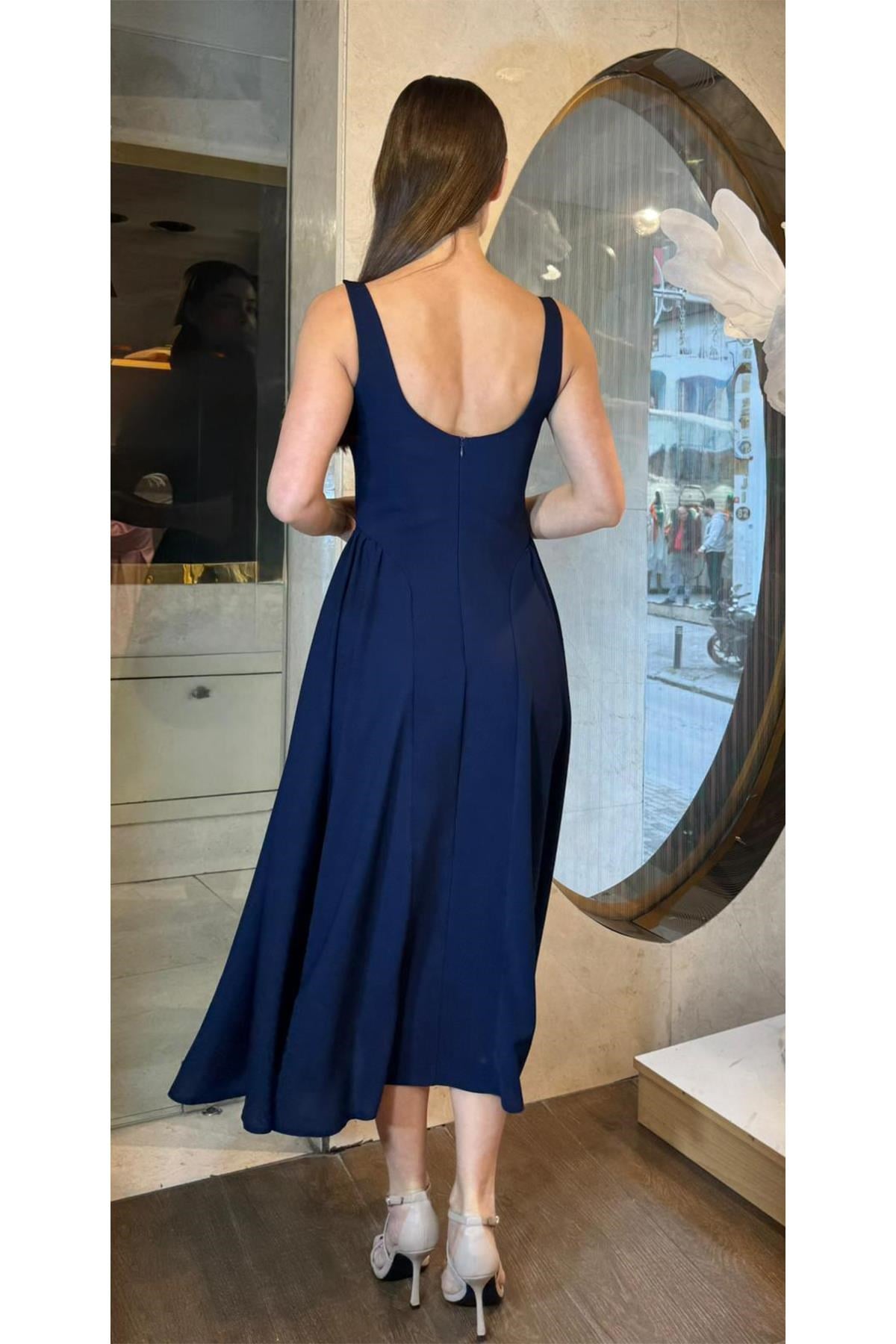 Lacivert Kalın Askılı Midi Boy Abiye Abiye P-0000018473-LACİVERTLAC42