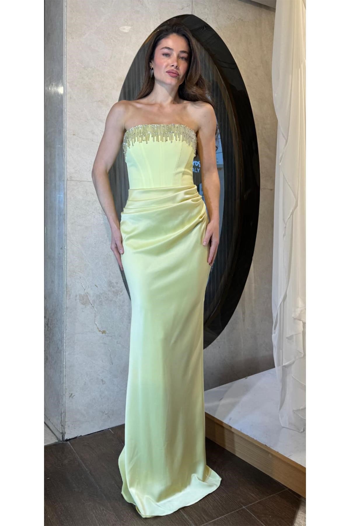 Sarı Yakası İşlemeli Üstü Krep Altı Saten Abiye Abiye P-0000017764-SARISAR42