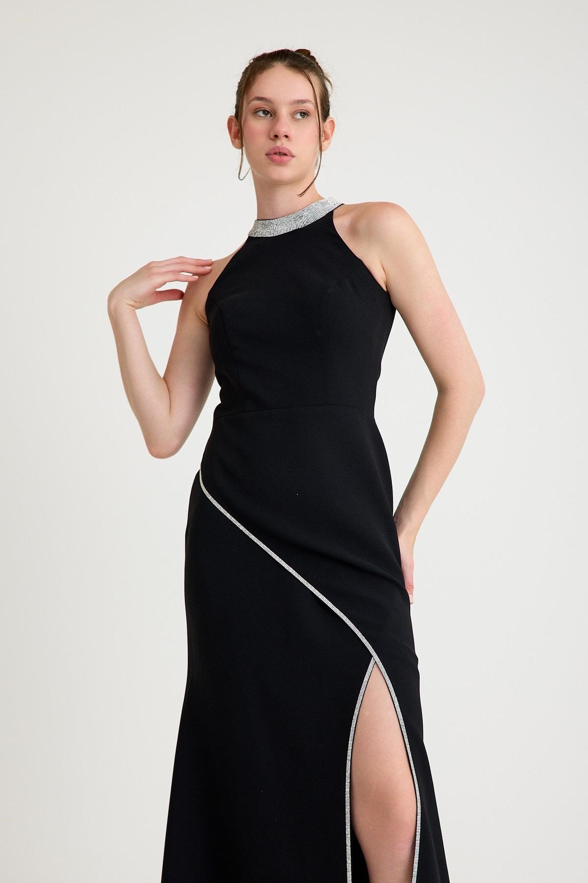 Siyah Halter Yaka Krep Abiye Elbise Abiye P-0000016108-SİYAHSYH38