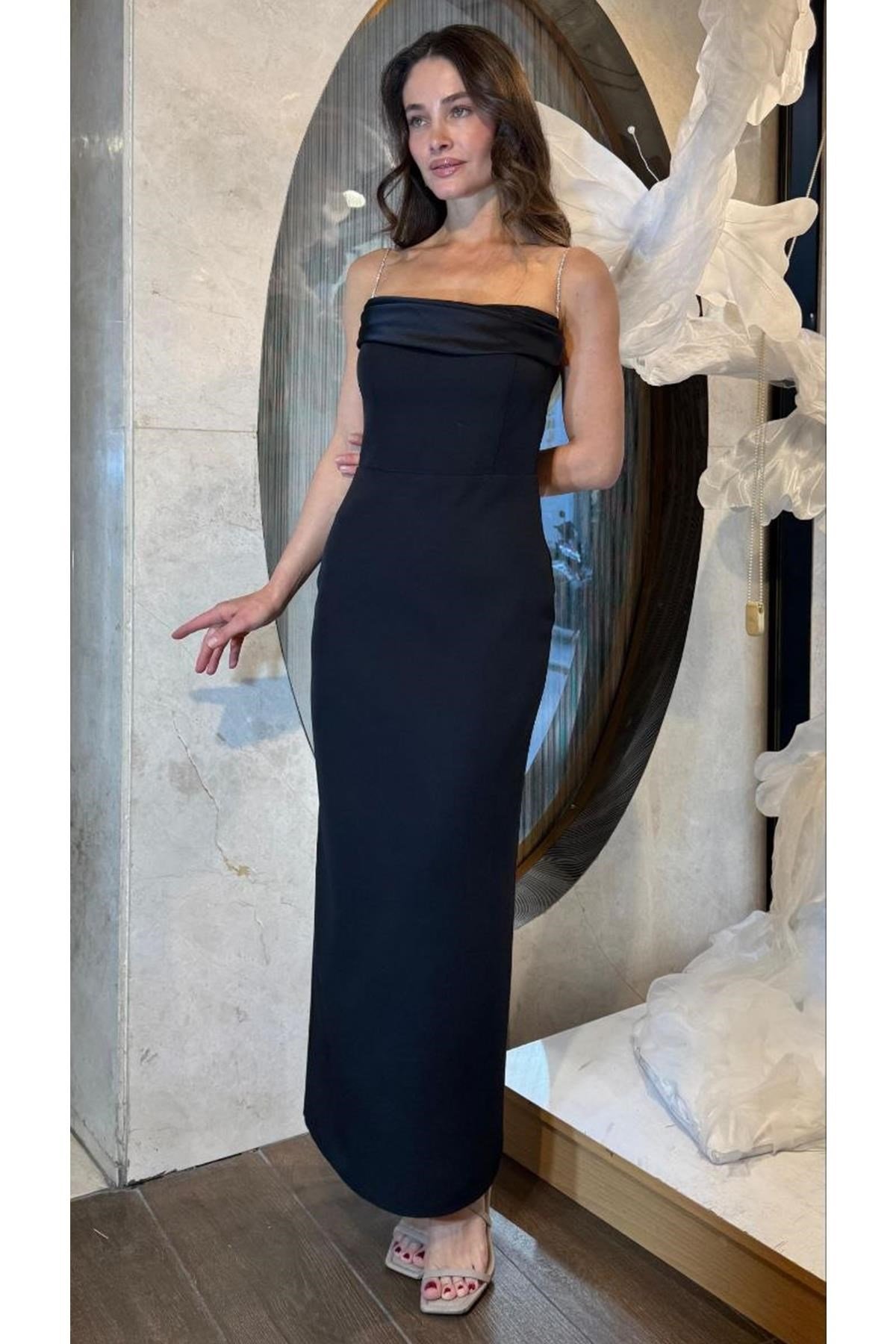 Siyah Taş Askılı Krep Abiye Abiye P-0000018990-SİYAHSYH38